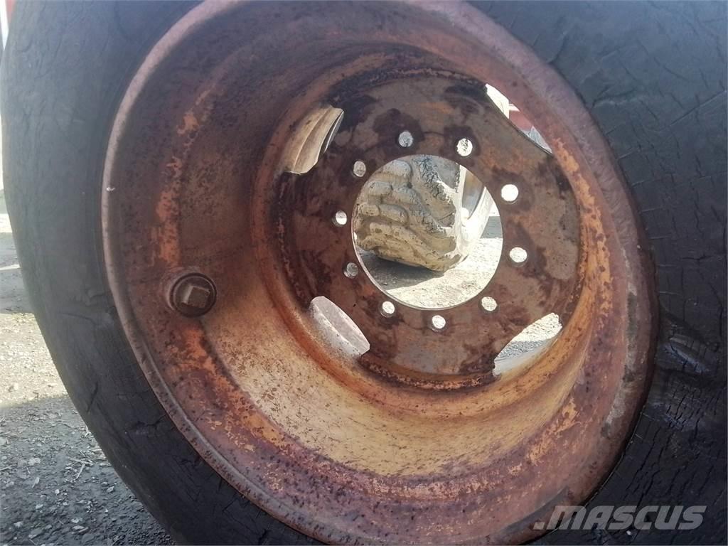 Ösa 250 20x26,5 Opony, koła i felgi