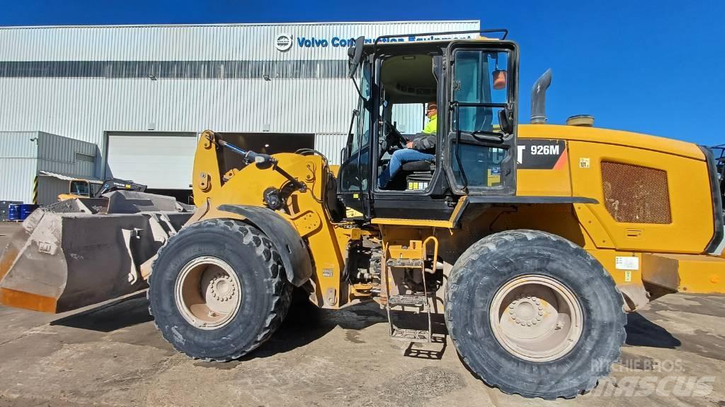 CAT 926M Ładowarki kołowe