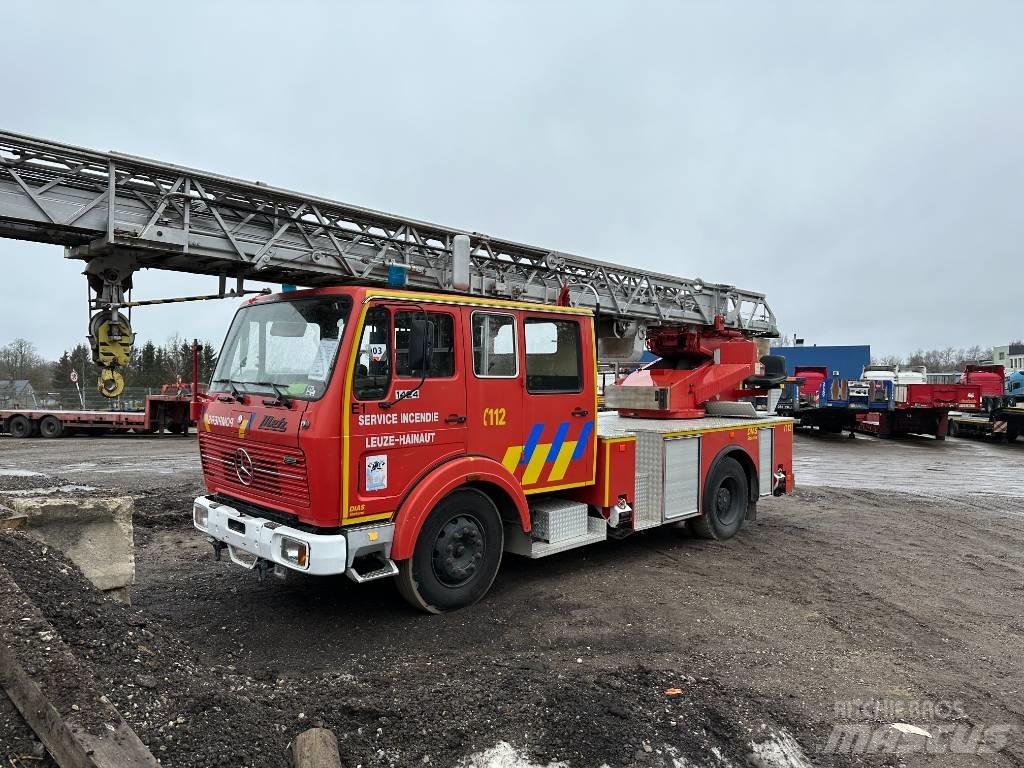 Mercedes-Benz 1424F Wozy strażackie