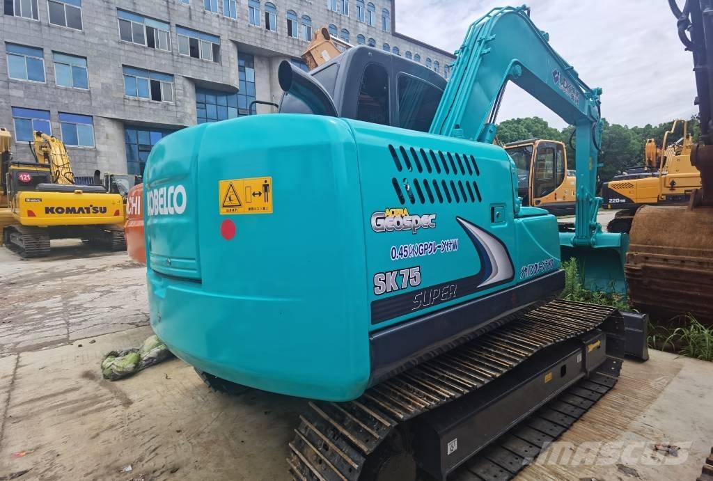 Kobelco SK 75 Midikoparki  7t - 12t