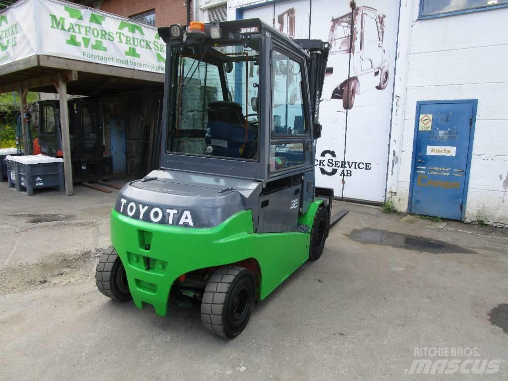 Toyota Elmotvikt Wózki elektryczne