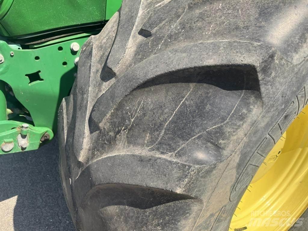 John Deere 6210R Ciągniki rolnicze