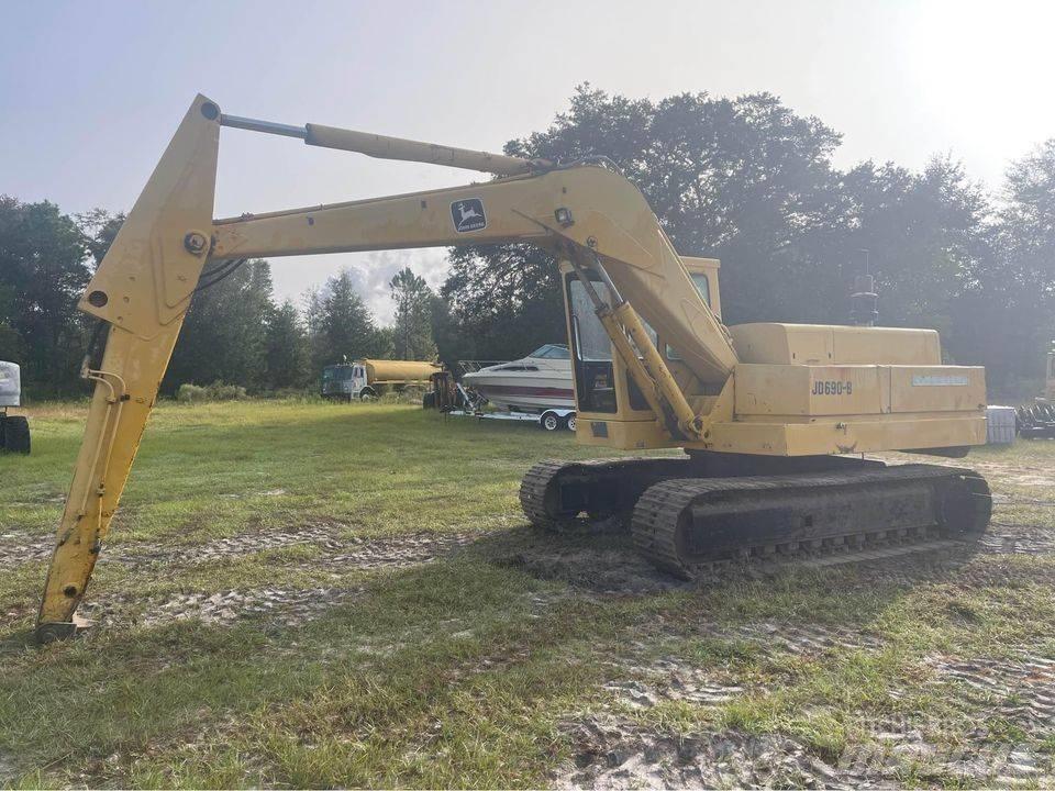 John Deere 690 B Koparki gąsienicowe
