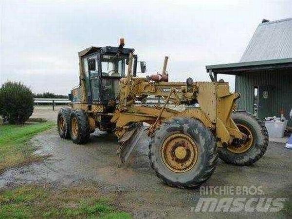 Komatsu GD525A-1 Równiarki