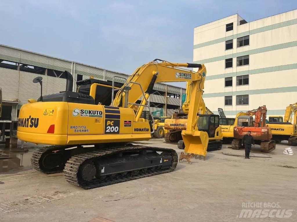 Komatsu PC 200-8N1 Koparki gąsienicowe