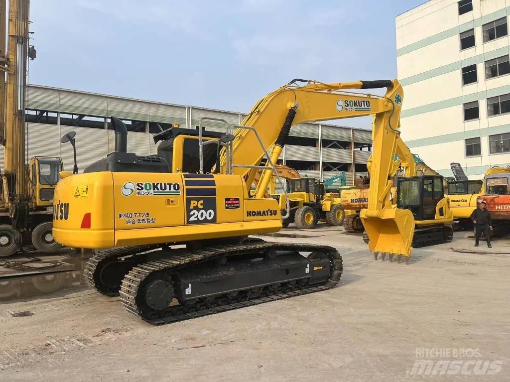 Komatsu PC 200-8N1 Koparki gąsienicowe
