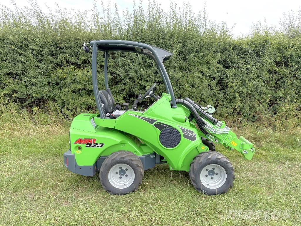 Avant 523 Miniładowarki
