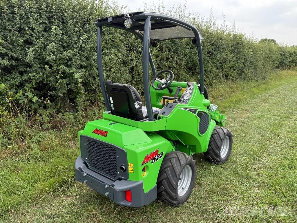 Avant 523 Miniładowarki