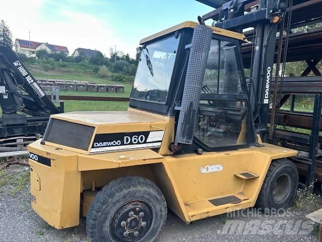 Daewoo 60 Wózki Diesla