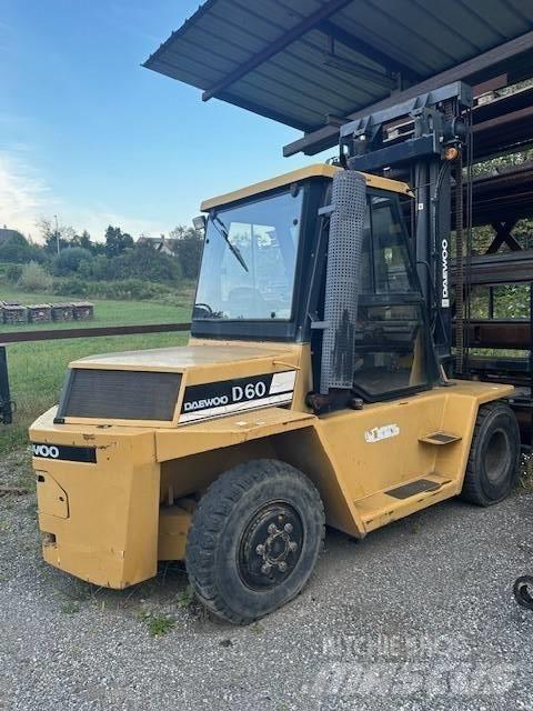 Daewoo 60 Wózki Diesla