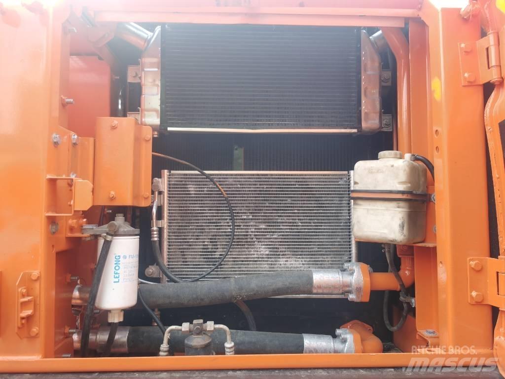 Doosan DX 225 LC Koparki gąsienicowe