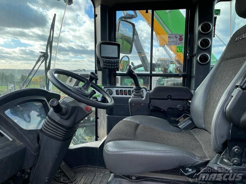 Hyundai HL 960 Ładowarki kołowe
