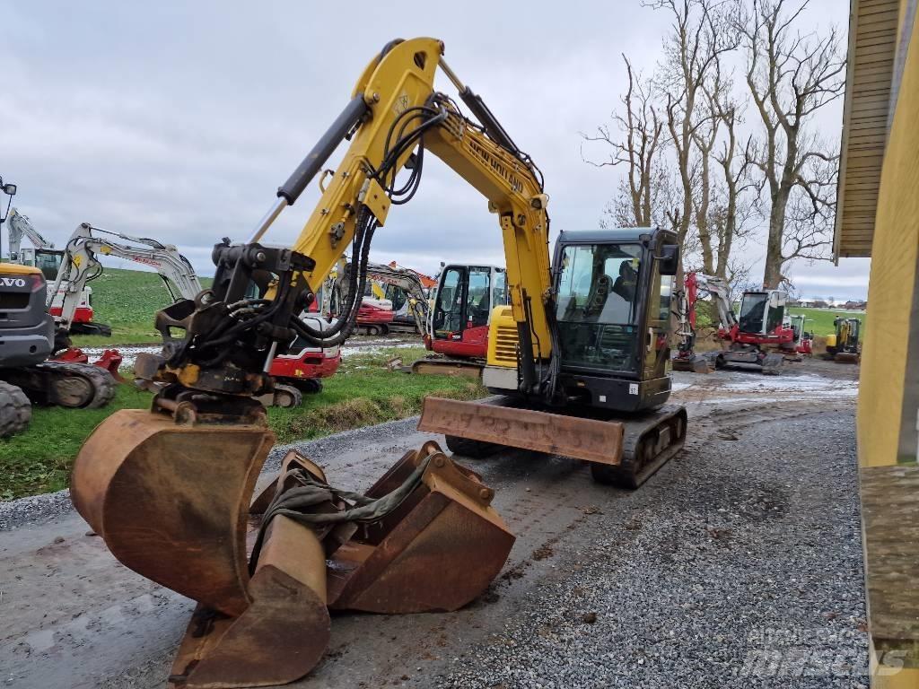 New Holland E60C Minikoparki