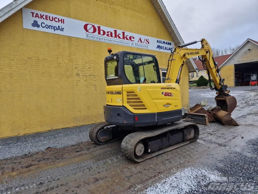New Holland E60C Minikoparki