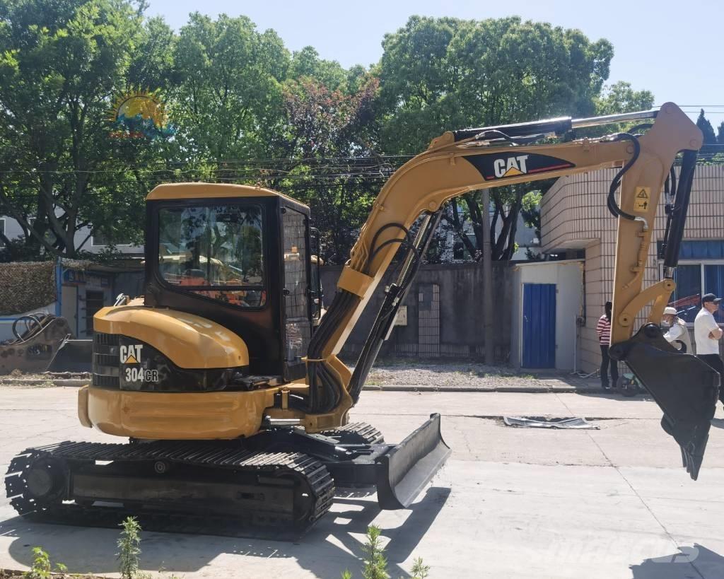 CAT 304 CR Minikoparki