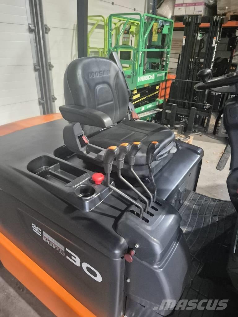 Doosan B 30 X-5 Wózki elektryczne