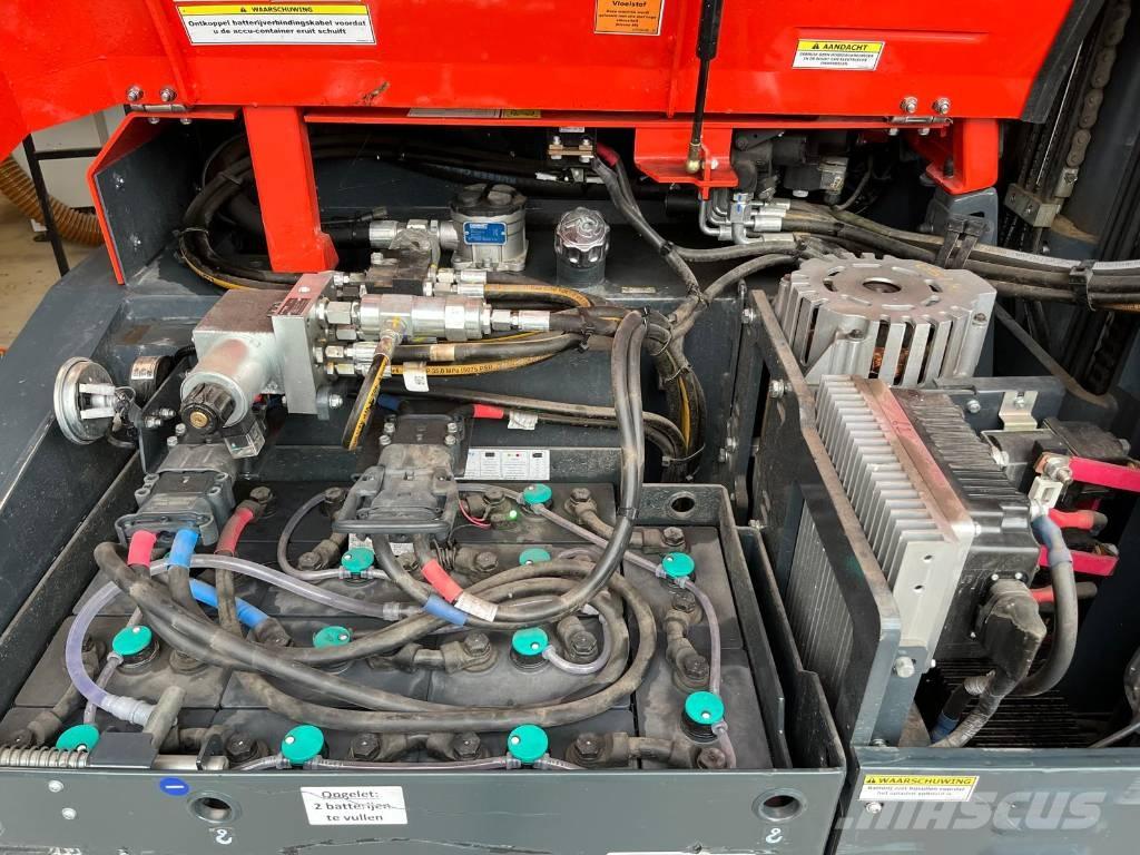 Combilift CBE3000 Wózki widłowe boczne