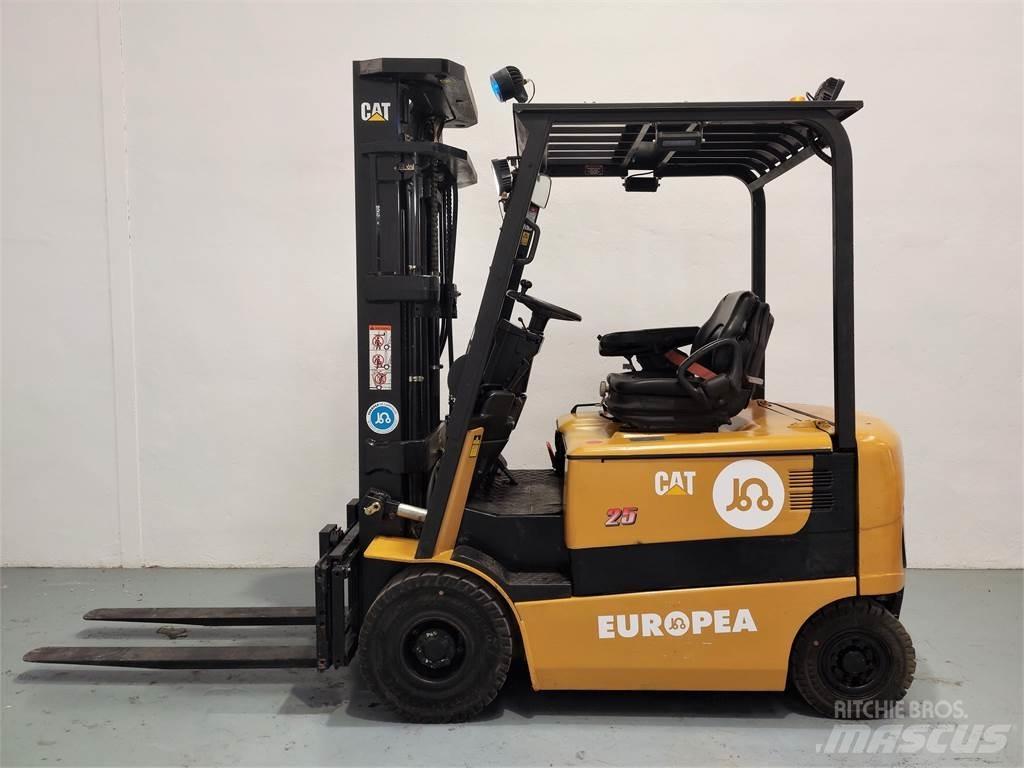 CAT EP25K PAC Wózki elektryczne