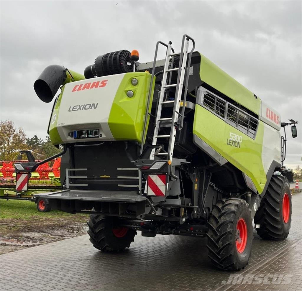 CLAAS Lexion 5300 Kombajny zbożowe