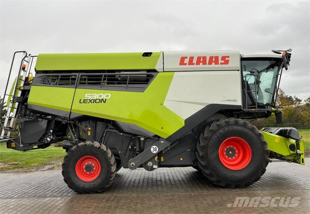 CLAAS Lexion 5300 Kombajny zbożowe