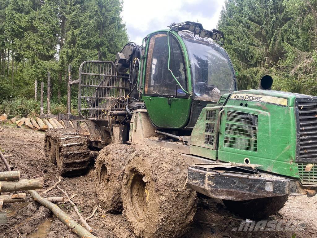 John Deere 1110 E Forwardery