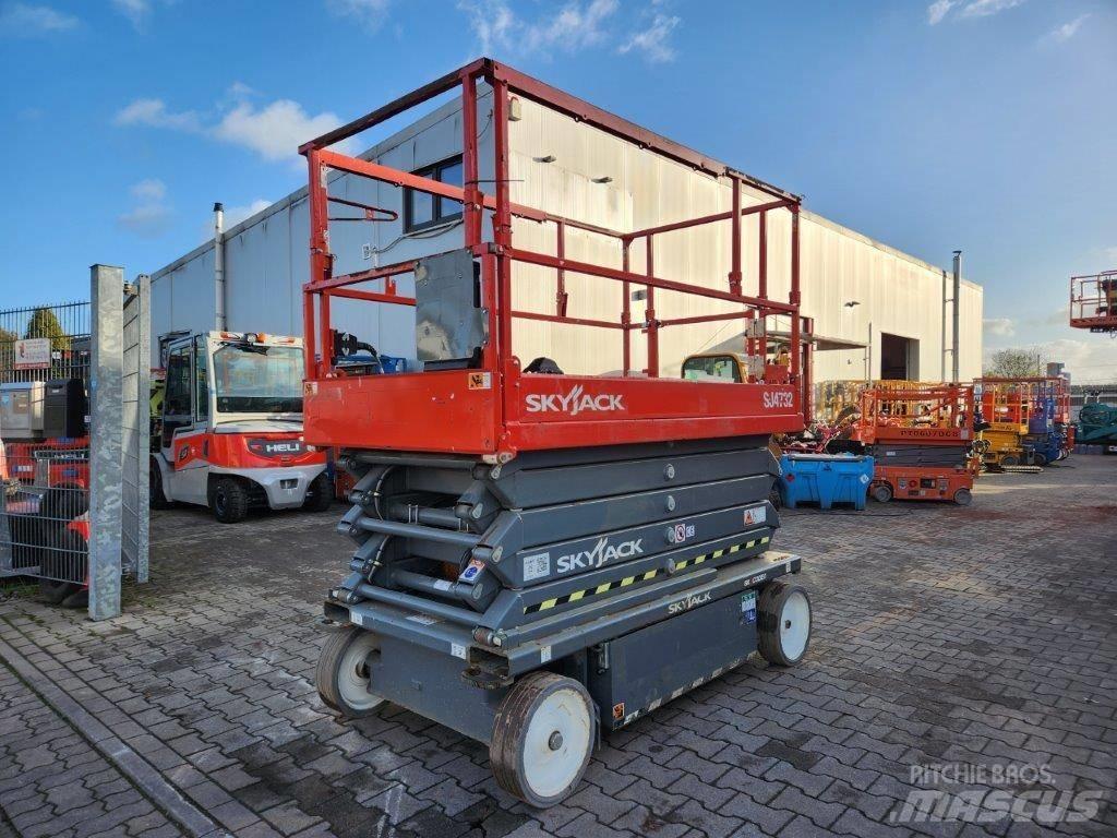 SkyJack SJ 4732 Podnośniki nożycowe