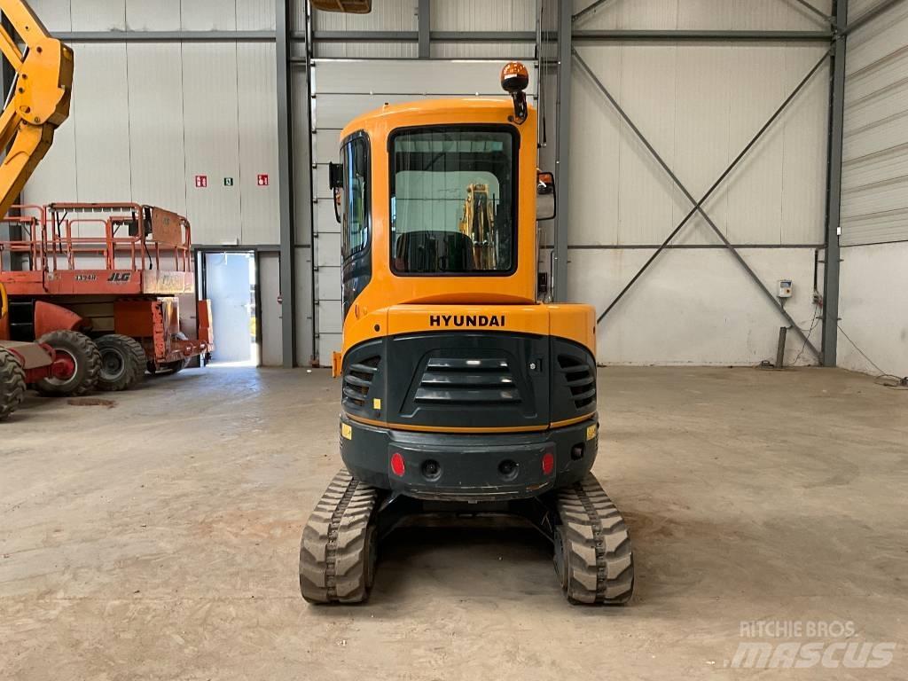 Hyundai 30 Z-9AK Minikoparki