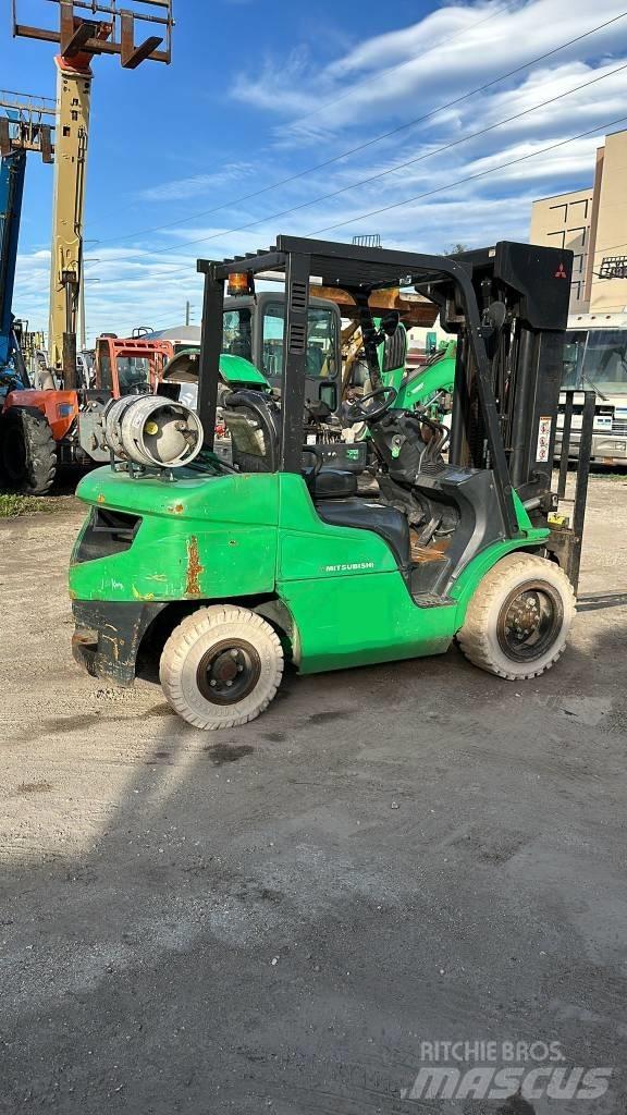 Mitsubishi FG30N Wózki widłowe inne