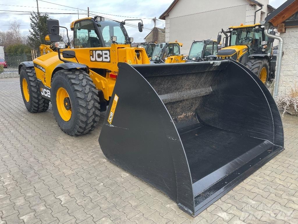 JCB 560-80 AGRI PLUS Ładowarki teleskopowe