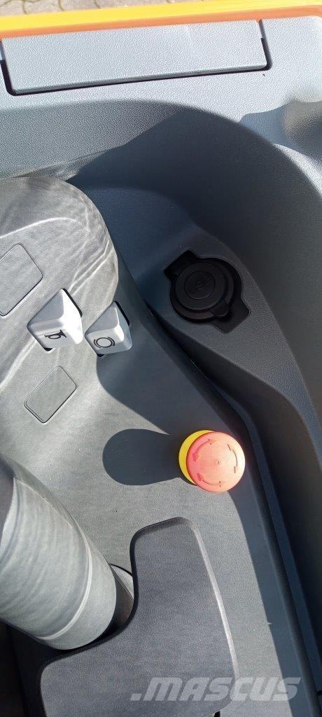 Toyota LSI200 Wózki widłowe unoszące z dyszlem