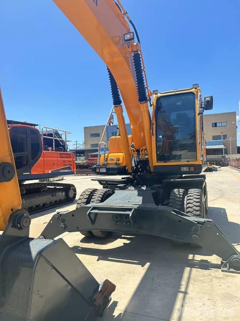 Hyundai R210W-9 Koparki kołowe