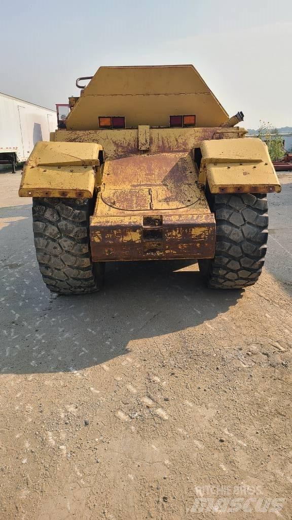 CAT 613 C II Skrobaki