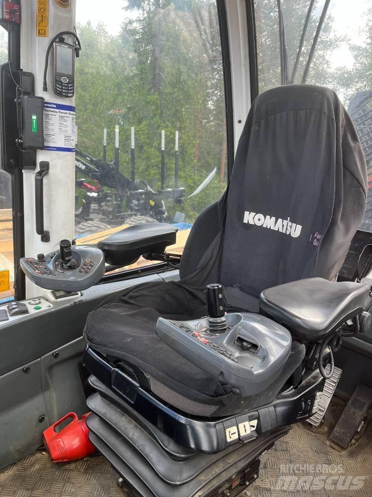Komatsu 895 Forwardery