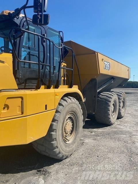 CAT 735 Wozidła przegubowe