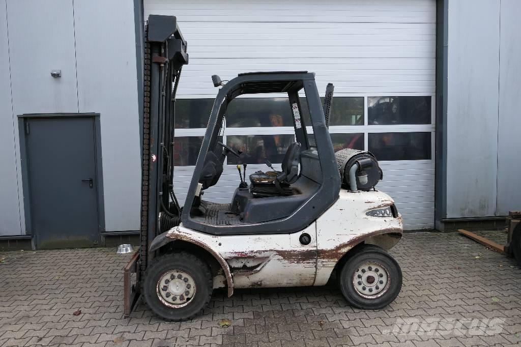 Linde H 40 D Wózki Diesla