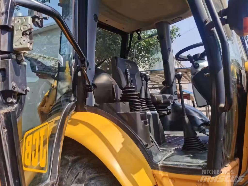 JCB 3 CX Koparko-ładowarki