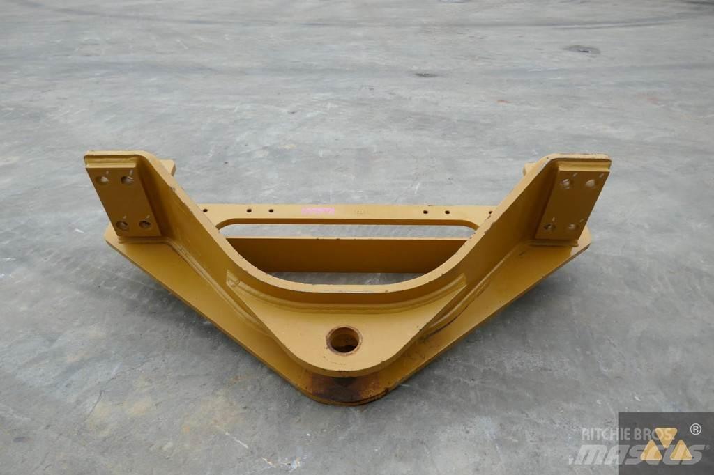 CAT 140M3 Drawbar Transport - Inne