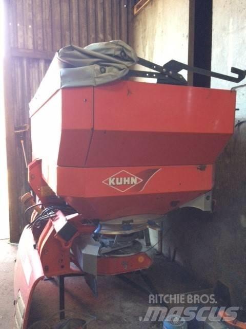 Kuhn Axis 30.1D Rozrzutnik nawozów mineralnych