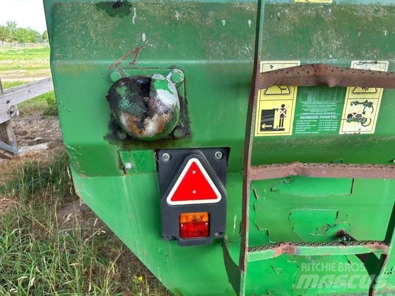 Keenan 115 FP Kosze zasypowe