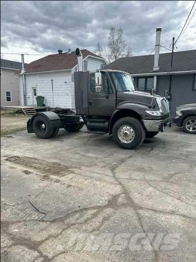 International 4400 Ciągniki siodłowe