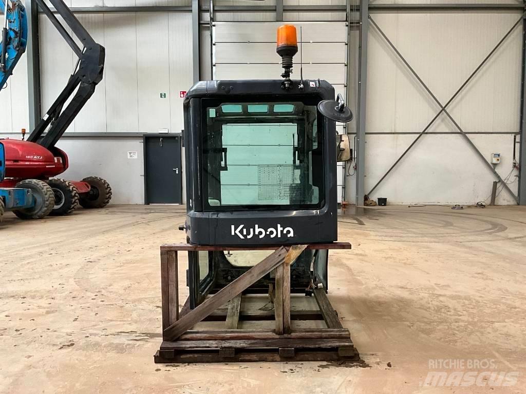 Kubota U 48-4 / U 55-4 Kabiny i wnętrze
