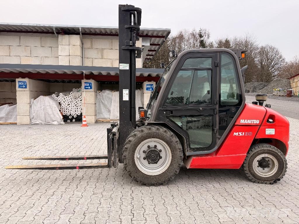 Manitou MSI30 Wózki Diesla