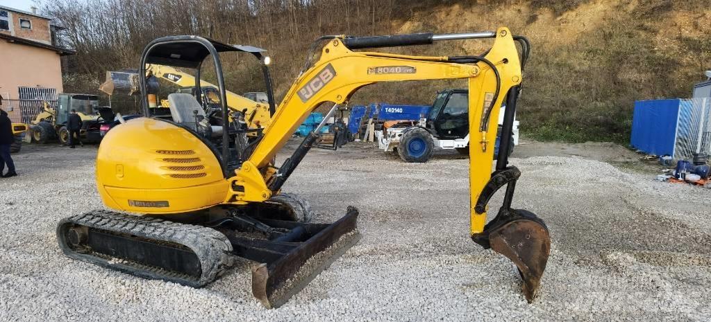 JCB 8040 ZTS Minikoparki