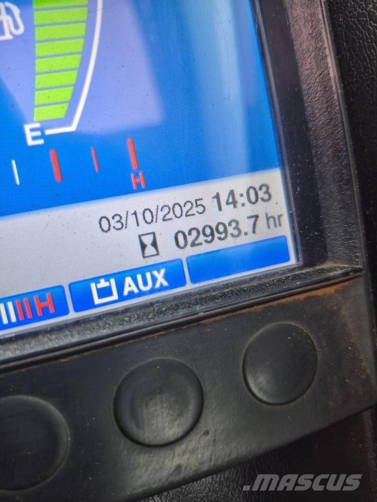 Takeuchi TB 250 Minikoparki