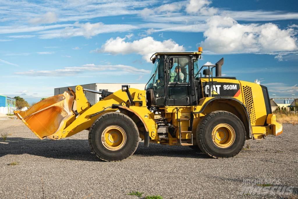 CAT 950M Ładowarki kołowe