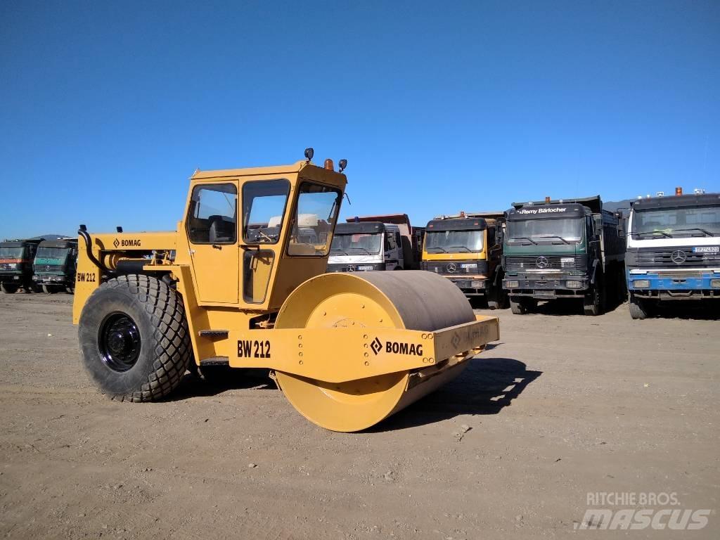 Bomag BW 212 Walce jednobębnowe