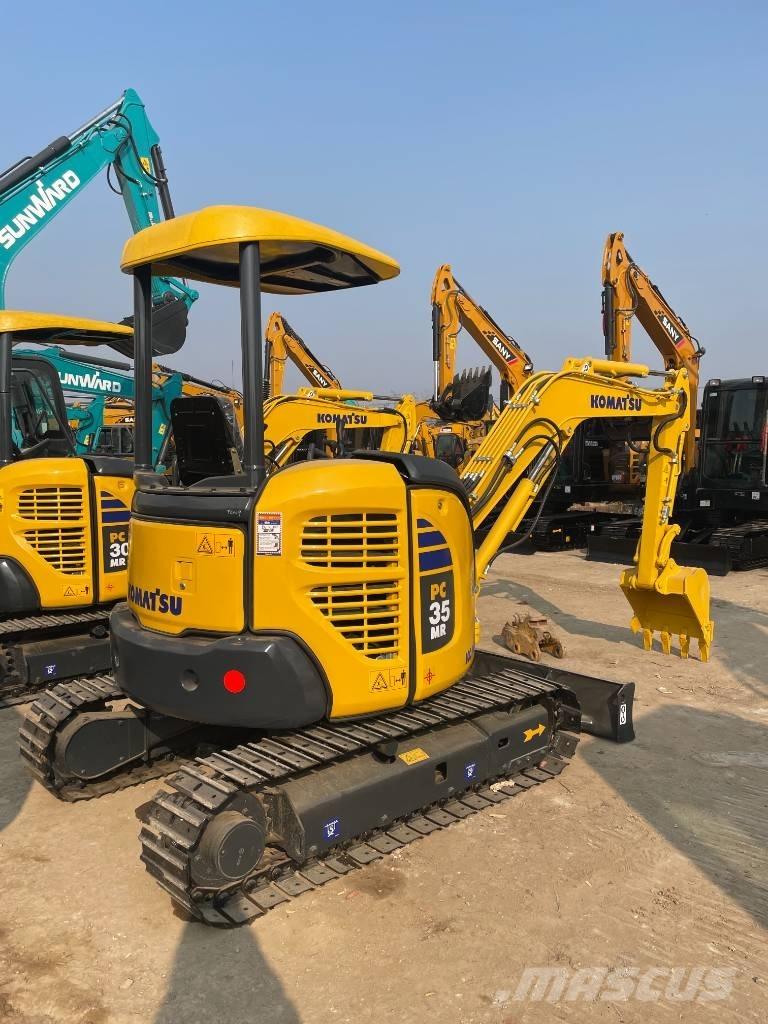 Komatsu PC 35 Minikoparki