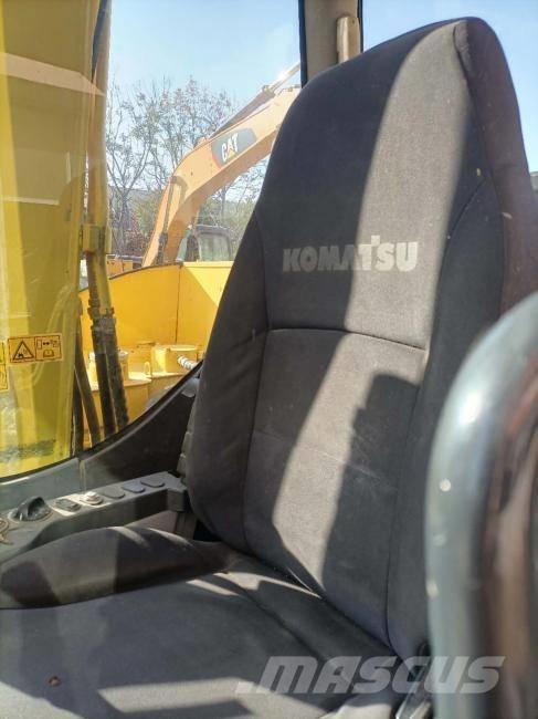 Komatsu PC 70 Koparki gąsienicowe