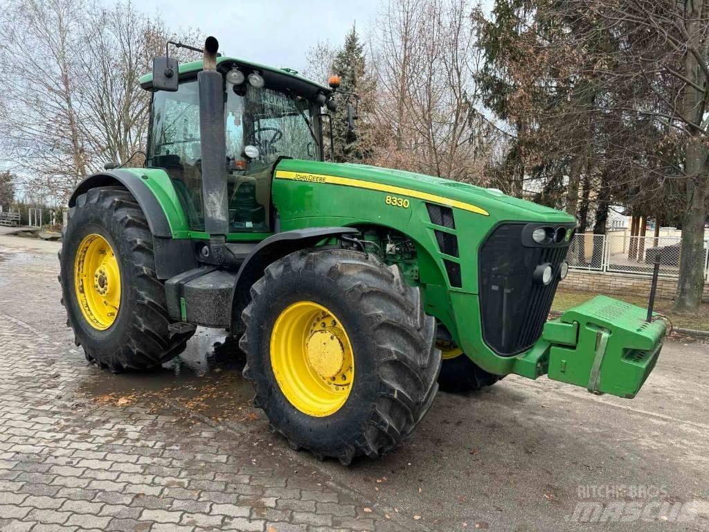John Deere 8330 Ciągniki rolnicze