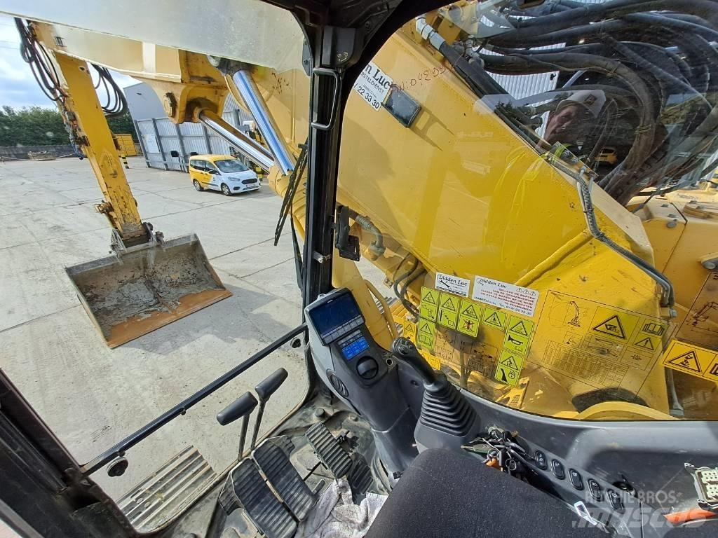 Komatsu PC228USLC-8 Koparki gąsienicowe